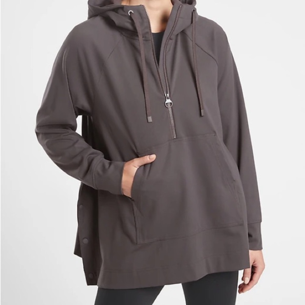 Athleta Glacier Handkerchief Poncho Hoodie Shale Gray Sz M